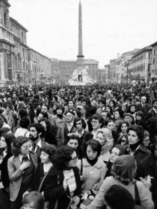 manifestazione 8 marzo Unione donne italiane herstory  femminismo storia gruppi Roma archivia