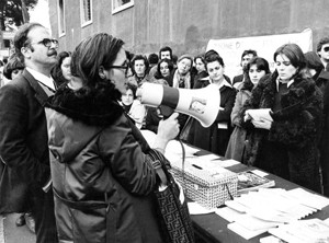raccolta firme Circolo udi provinciale unione donne italiane herstory  femminismo luoghi storia gruppi Roma 