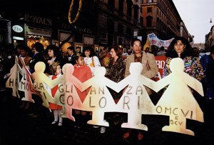 striscione manifestazione omcvi donne capoverdianeherstory  femministe luoghi storia collettivi gruppi Roma 